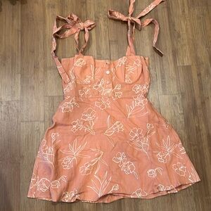 Capulet Boutique linen floral dress